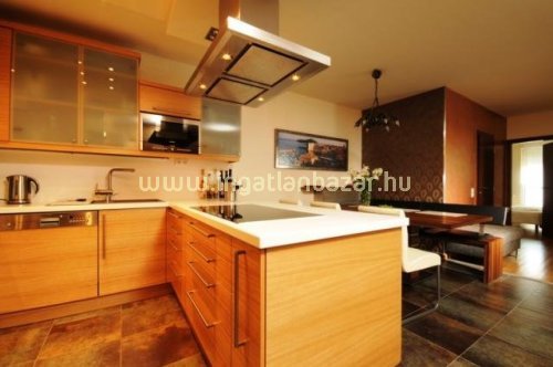 Egy majdnem tökéletes ingatlanhirdetés!