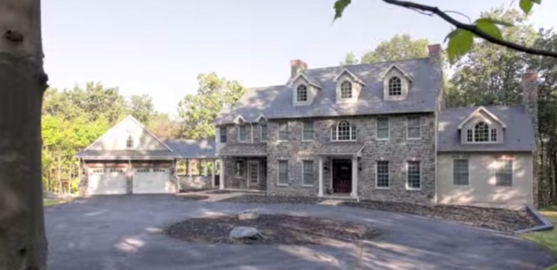 Így készül a ház – szédítő time laps videó az alapozástól a bútorozásig