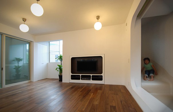 A VILÁG LEGFURÁBB OTTHONAI #5 – A csúszdaház