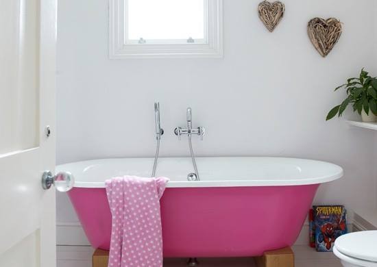 Nyári dizájntippek #1 – Kád és csempefestés