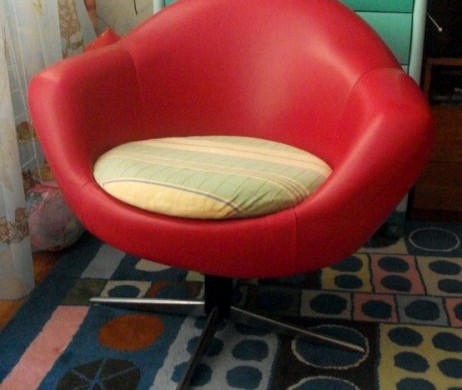 Otthonaink ismerős tárgyai: retró műbőr ülőkék