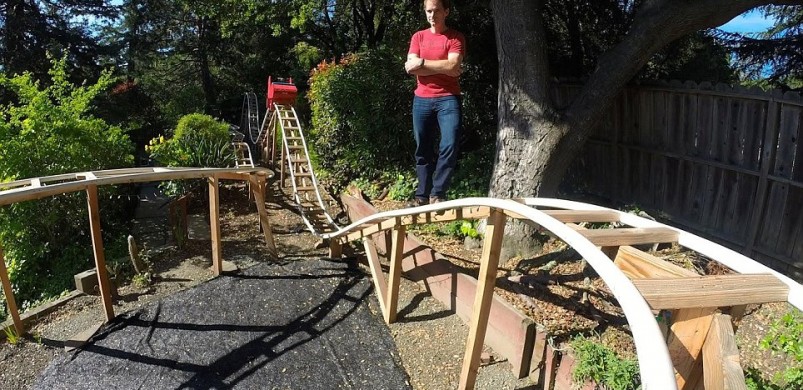 Hullámvasút a kertben? Ők megcsinálták!