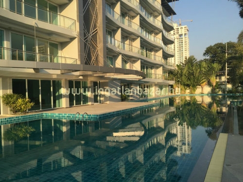 És mi még azon csodálkoztunk, hogy a Riviéráig nyúlik az államhatár…