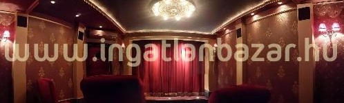 Saját mozitermet? Rákoshegyi családi „házikó” eladó