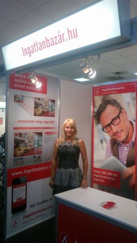 12084010_898958826807018_1647342879_n