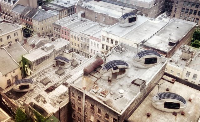 Kapszulát a kertbe? A vendégnek jó lesz.