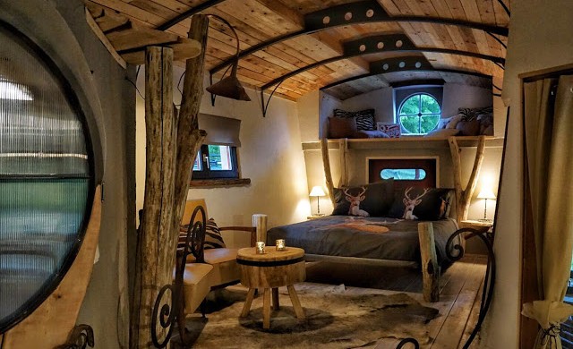 Így lakhat régi Csepel teherautóban