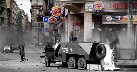 Az utca, ház, ahol élünk: 56-ra emlékezünk egy megrendítő fotósorozattal