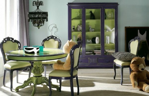 A hét színpárja: lila-zöld