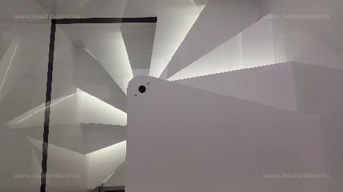 Star Wars hangulatú lakás működő tv-vel 43 millióért eladó!