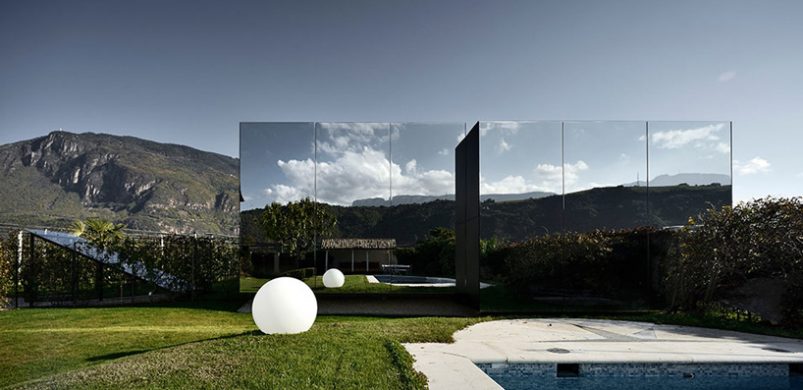 Lenyűgöző tükörház a hegyek között!