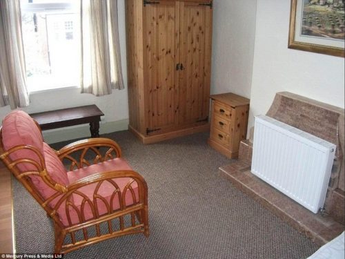 2587bc0200000578-2947277-image-a-38_1423566383186