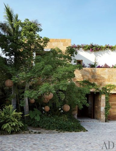 item31-rendition-slideshowvertical-cindy-crawford-rande-gerber-26-exterior-extra