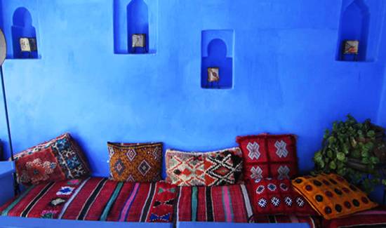 A hét színe: marokkói ihletésű azúr kék ragyogás