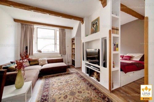 A hét ingatlana: napfényes kislakás a Budai Várnál