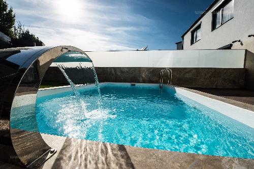 A hét ingatlana: újépítésű villa a design szerelmeseinek