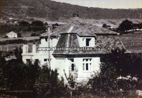 Eladó Móra Ferenc író unokaöccsének rezidenciája!