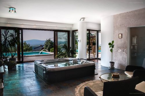 cd226ec4-0a64-432c-bff8-416b0d6bc5fc_1024x768b