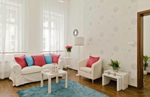 Photo © Zsofia Jurassza https://www.jurassza.com