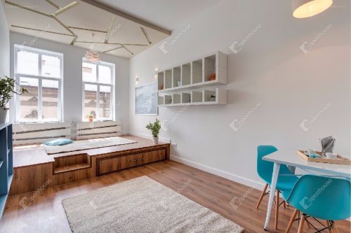 a81c081e-df19-48f9-b2a1-6f16b26acf25_1024x768b