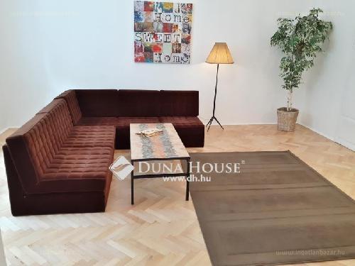 43,9 milliós lakás a Pannónia utcában, 3 bérlővel eladó