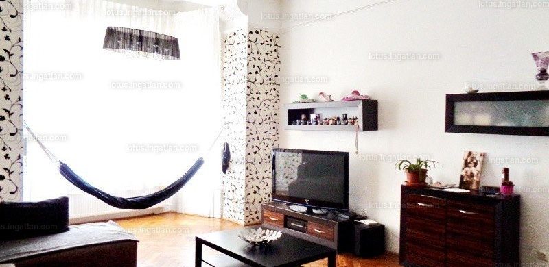 A hét hirdetője: lazulás a függőágyban egy 68,1 milliós, budai lakásban!