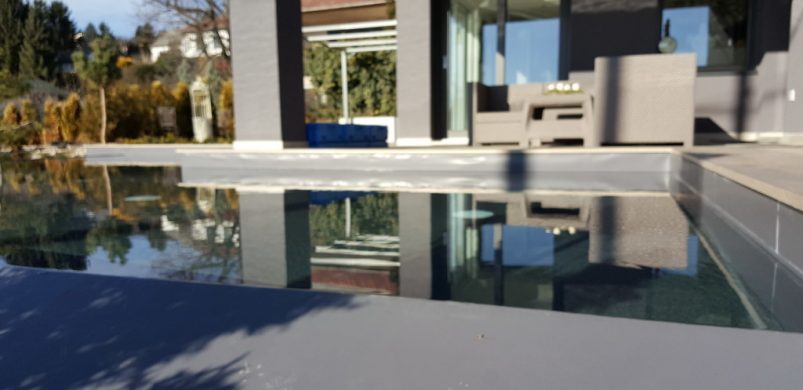 Egyetlen minimalista stílusú házat találtunk a Balatonnál. 10 fotón mutatjuk meg!