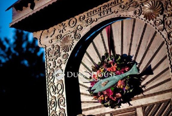 Jön a szezon! Vegyen bejáratott esküvő helyszínt!