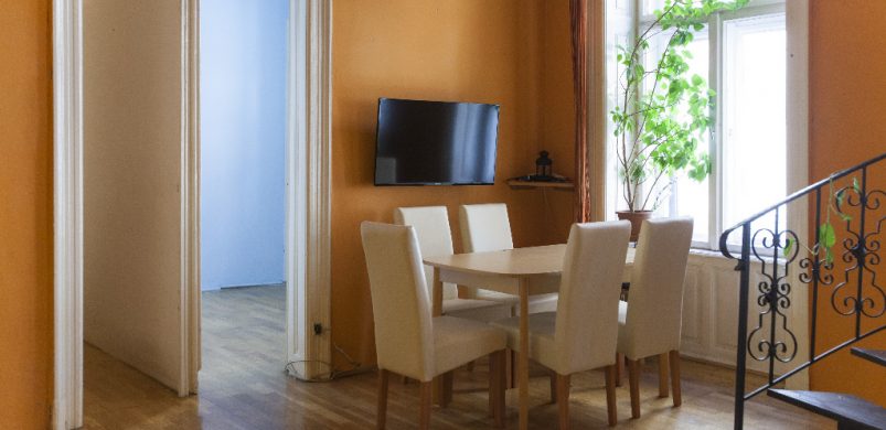 Megkerestük az oldal legrégibb pesti lakás hirdetését. Sejtjük, miért nem kell senkinek az otthon…