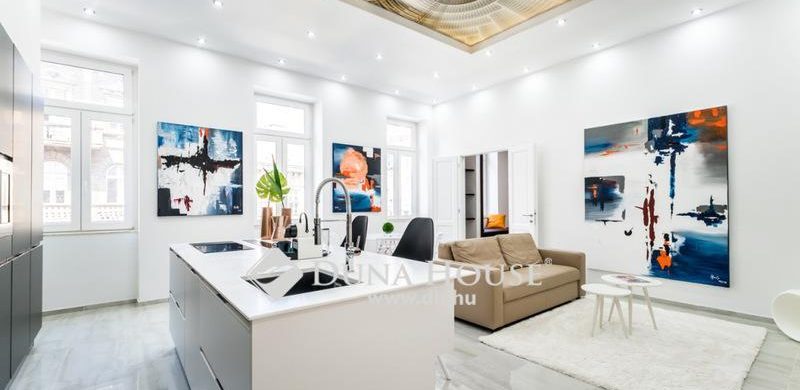 Egy újabb minimalista, hófehér, 100 milliós lakás a „hétben”. Mi még nem unjuk. És ön?