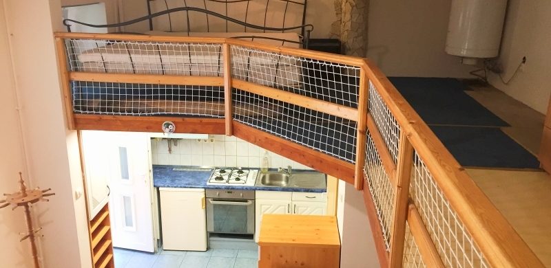 Ennél különösebb lakást nem láttunk mostanában…