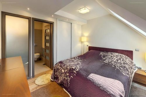 {"starred":1,"priority":2,"location":"indoor"}