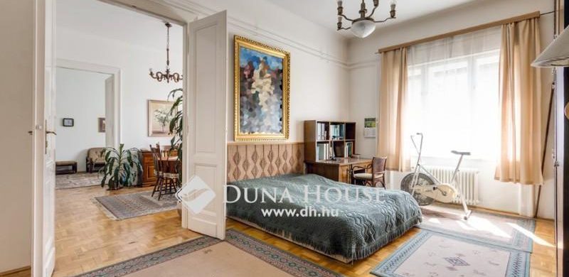 Klasszikus értékek a Feneketlen tó közelében, 112 nm-en