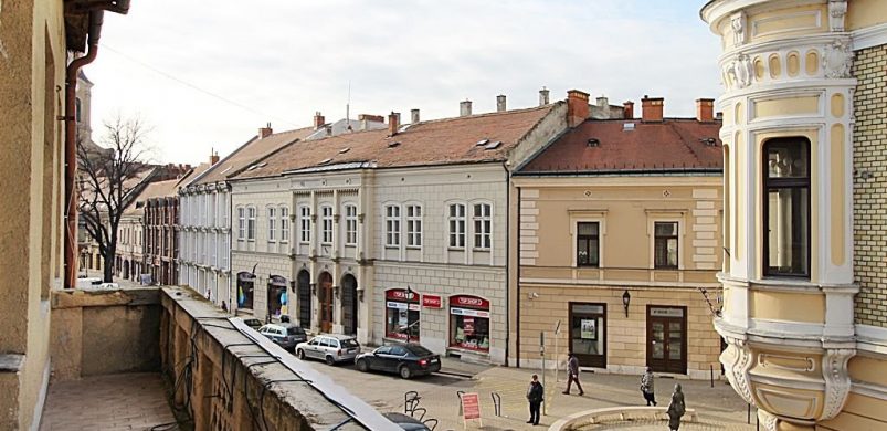 Csak nem kell senkinek a fél milliárdos, fehérvári álom-épület…