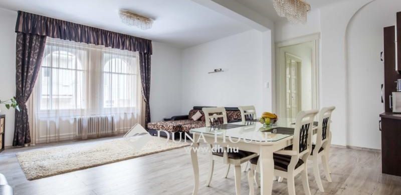 A hét ingatlana: egy világos, tágas szépség a Pozsonyin!