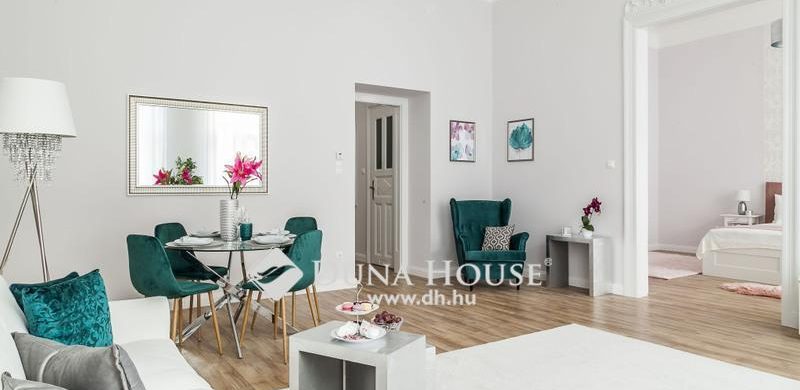 A hét ingatlana: finom elegancia a Szondi utcánál, 59,9 millióért