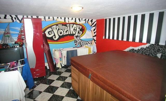 A 13-as lesz a szerencseszám? Ennyi ideje eladó a Győzike-villa…