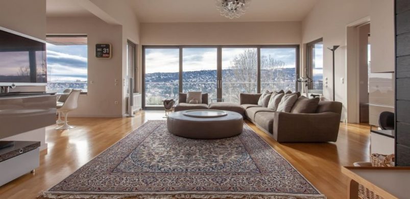 A hét ingatlana: egy 325 milliós, II. kerületi lakás, elképesztő nappalival!