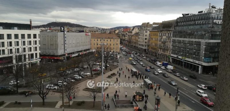 119 millió forintba kerül és 6 éven belül behozza az árát. Mi az? Lakás, kilátással a „Blahára”!