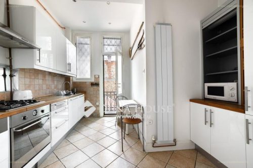 2c857b30-914d-472b-810b-487701a64372_1024x768b