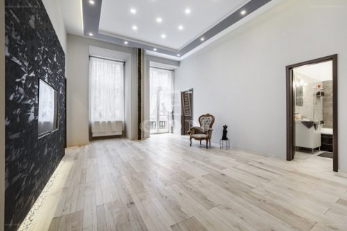 60e8bcd0-02d9-4b2b-a751-4053e5351fe6_1024x768b