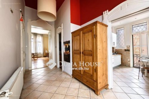 8e2582f5-51ca-4ec0-8fc9-89cbfea94a5e_1024x768b