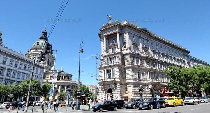 Lakás 20,9 millióért az Andrássy úti Fonciere Palotában? Igen!