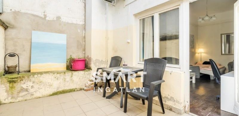 Nappaliból nyíló 11 nm-es terasz a Szinyei Merse Pál utcában!