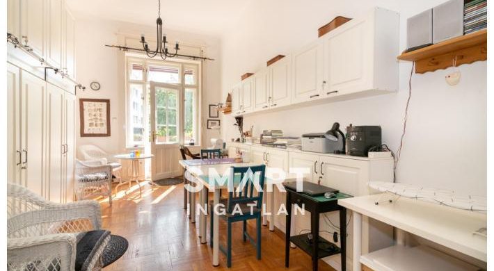 Napfény és kilátás a Kéthly Anna térre, egy 45,5 milliós szépségből