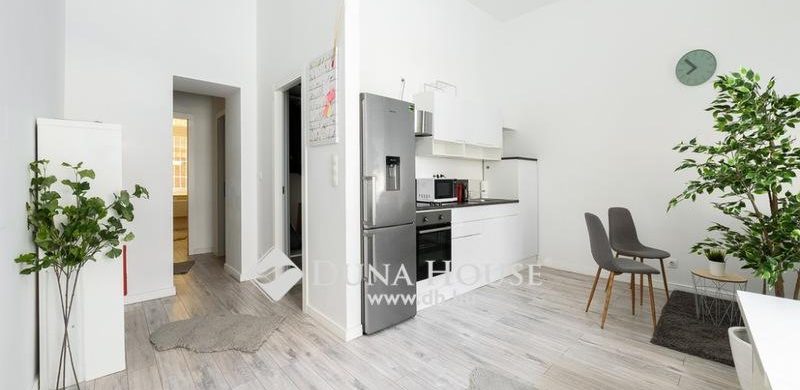 Kettéosztva: egy 107 nm-es lakás a MOM Parknál, különös tulajdonságokkal