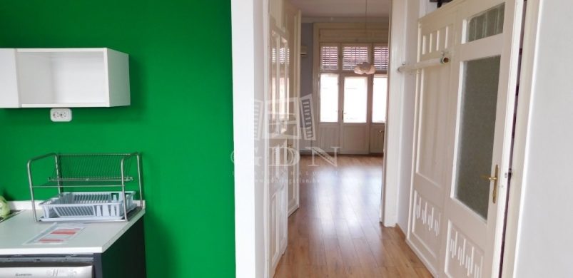 Tágas józsefvárosi lakás 34,9 millióért előrelátó tulajdonosnak eladó!