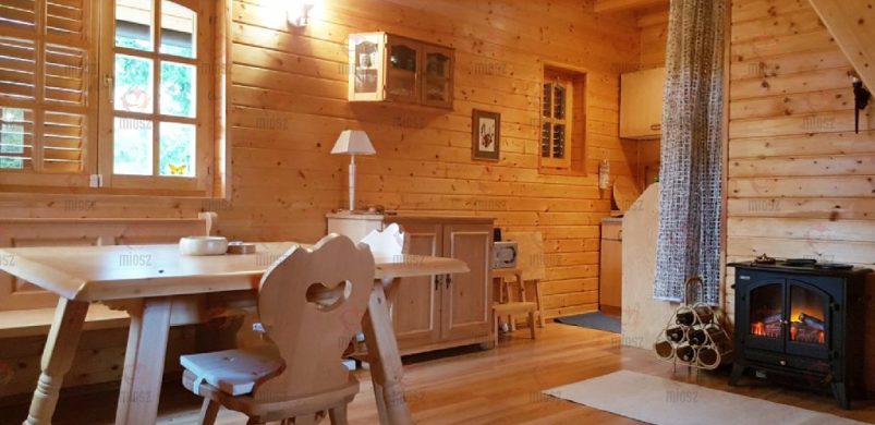 Legyen szuper hétvégi háza Nagymaroson, még a nyári szezon előtt! 19,9 millióért…