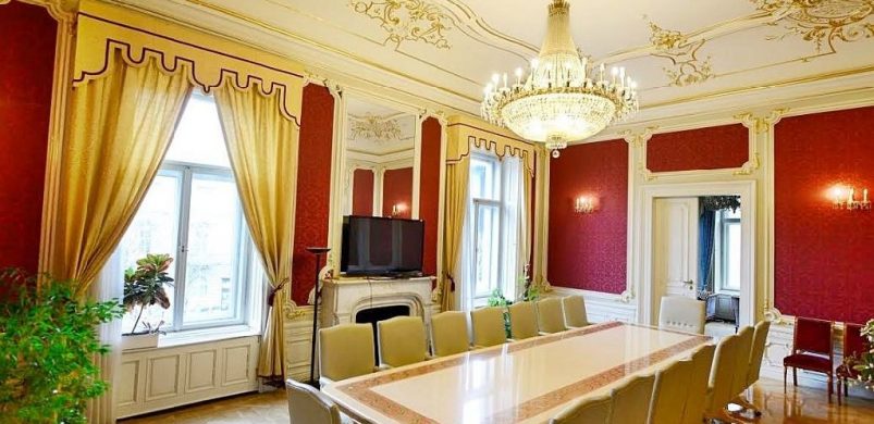 Legyen saját, reprezentatív háza az Andrássy és Csengery sarkán!