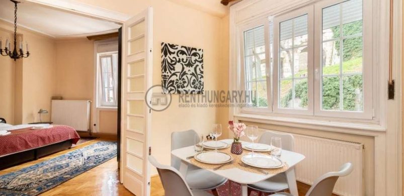 Csodás, 250 ezres albérlet a Hunyadi János útról!